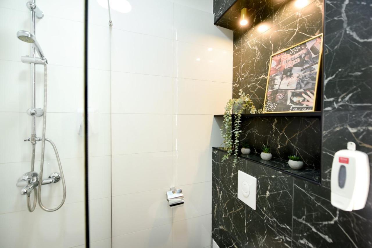 Calea Victoriei Modern Studio - Escape In The City Center Bucharest Exterior photo