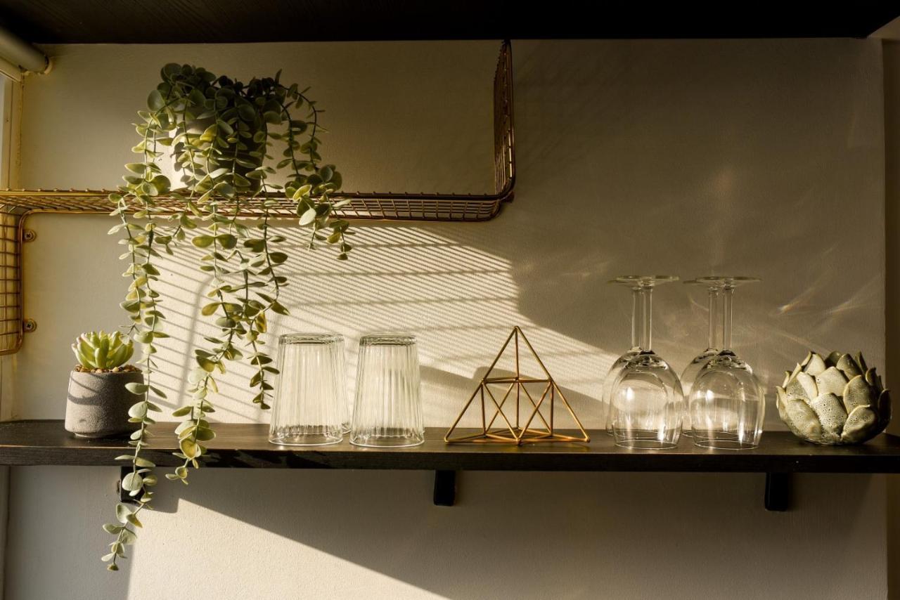 Calea Victoriei Modern Studio - Escape In The City Center Bucharest Exterior photo